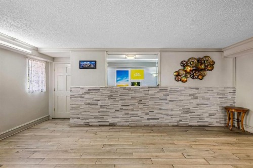 Days Inn by Wyndham Birmingham/West - image 50
