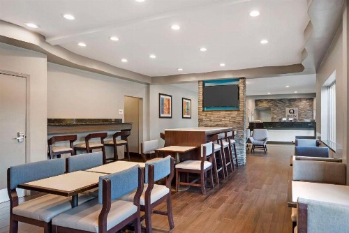 Quality Inn & Suites Birmingham - Highway 280 - image 35