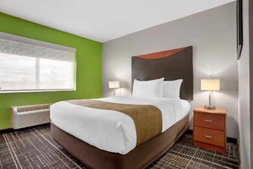 Quality Inn & Suites Birmingham - Highway 280 - image 42