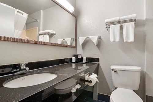 Quality Inn & Suites Birmingham - Highway 280 - image 43
