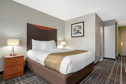 Quality Inn & Suites Birmingham - Highway 280 - image 45