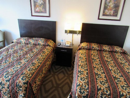 Tourway Inn - image 13