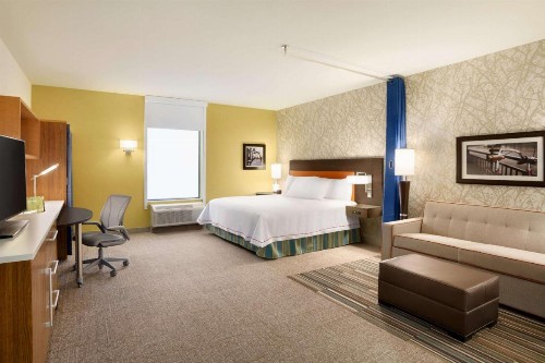 Home2 Suites By Hilton Birmingham Downtown - image 18