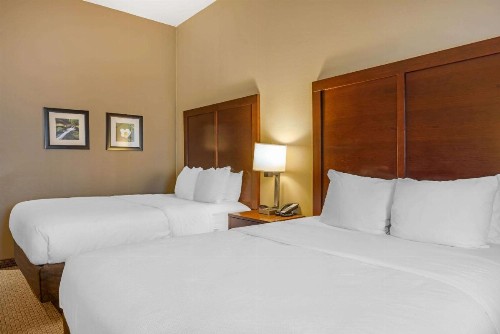 Comfort Inn & Suites At CrossPlex Village - image 22