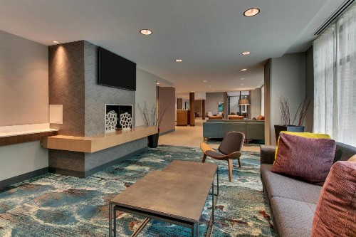 Fairfield Inn & Suites by Marriott Birmingham Downtown - image 11