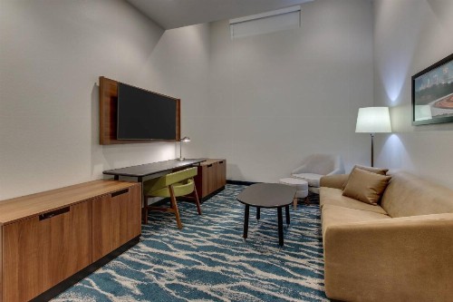 Fairfield Inn & Suites by Marriott Birmingham Downtown - image 25