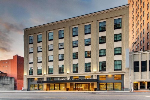 Fairfield Inn & Suites by Marriott Birmingham Downtown - image 5