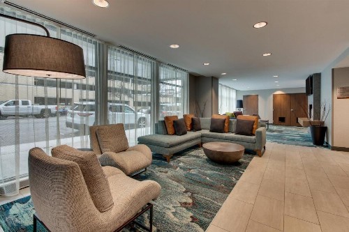 Fairfield Inn & Suites by Marriott Birmingham Downtown - image 8