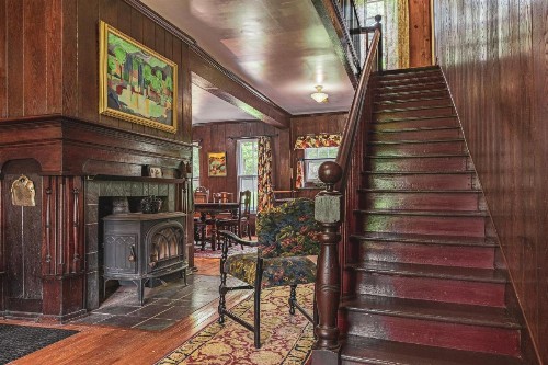 Black Mountain Inn - image 9