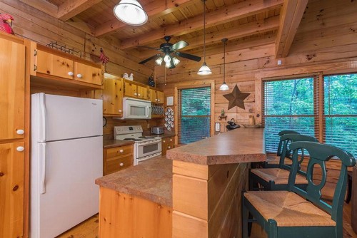 Firefly Lodge - image 7