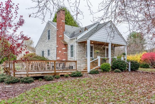 205 Kerlee Heights Rd Home