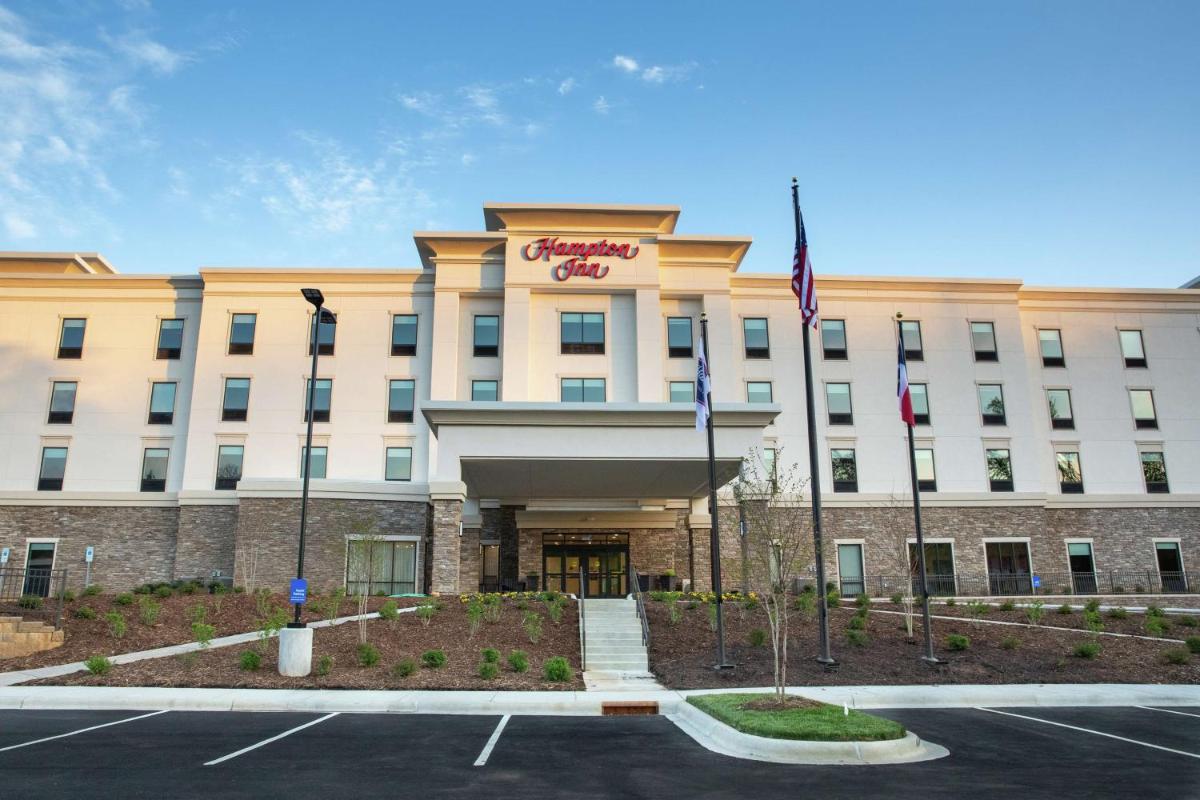 Hampton Inn Black Mountain - main image