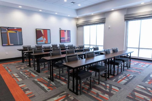 Hampton Inn Black Mountain - image 12