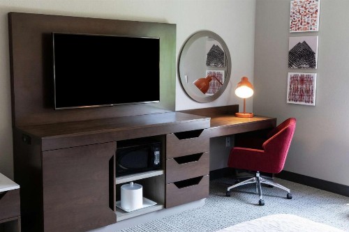 Hampton Inn Black Mountain - image 20