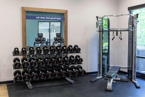 Hampton Inn Black Mountain - image 8