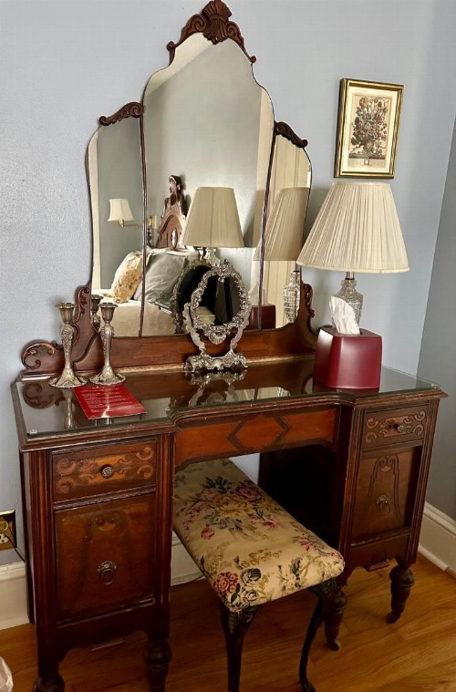 Red Rocker Inn - image 15