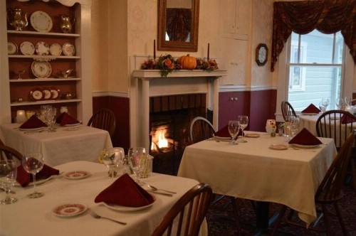Red Rocker Inn - image 37