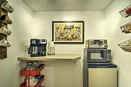 Fox Hollow Beautiful Black Mountain Apartment! - image 3