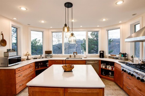 Burnt Ridge Retreat - image 6