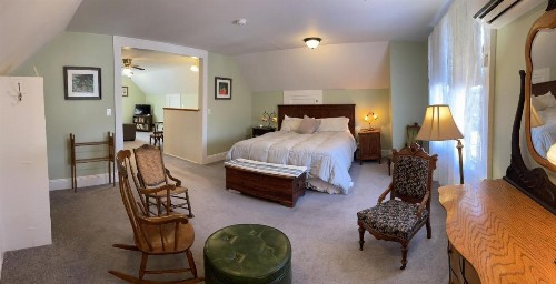 The Grey Swan Inn - image 16