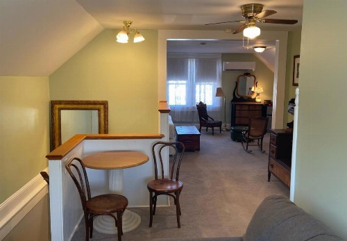 The Grey Swan Inn - image 5