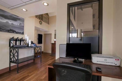 Best Western Milton Inn - image 8