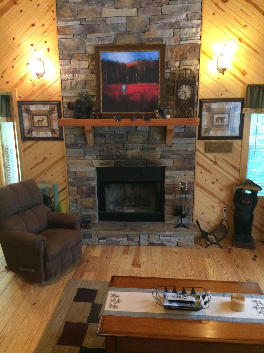 Pine Cabin at Blairsville - image 6
