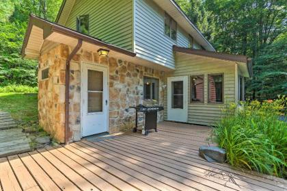 Secluded Pocono Lake Home Fire Pit and Hot Tub