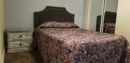 Sierra Crossing Motel - image 23