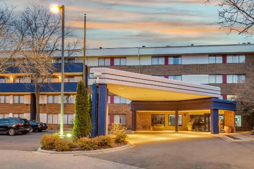 Best Western Bloomington Edina - Minneapolis - image 2