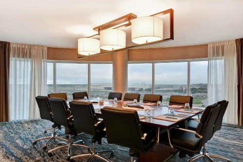Embassy Suites Minneapolis - Airport - image 18