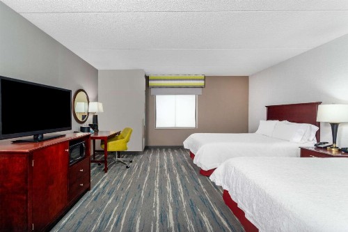 Hampton Inn & Suites Minneapolis St. Paul Airport - Mall of America - image 18
