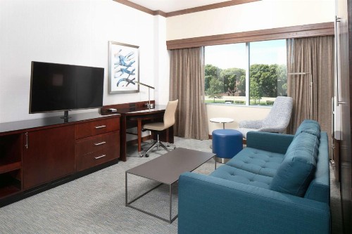 Hilton Minneapolis Bloomington - image 29