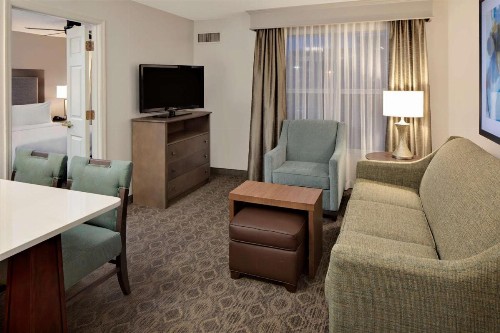 Homewood Suites Minneapolis - Mall of America - image 13
