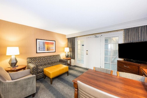 Embassy Suites by Hilton Bloomington/Minneapolis - image 19