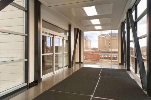 Country Inn & Suites by Radisson Bloomington at Mall of America MN - image 17