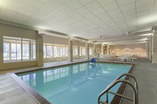 Country Inn & Suites by Radisson Bloomington at Mall of America MN - image 32