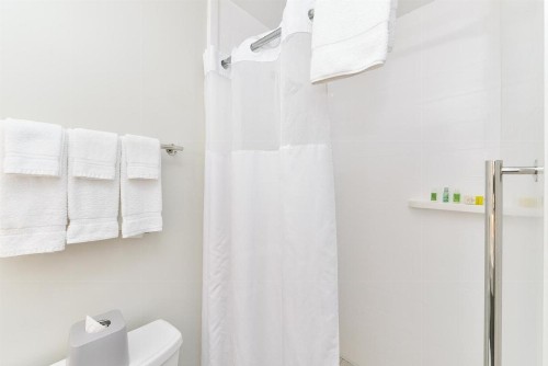 Holiday Inn Express & Suites - Mall of America - MSP Airport an IHG Hotel - image 15