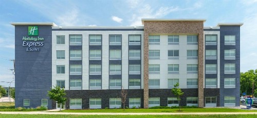 Holiday Inn Express & Suites - Mall of America - MSP Airport an IHG Hotel - image 32