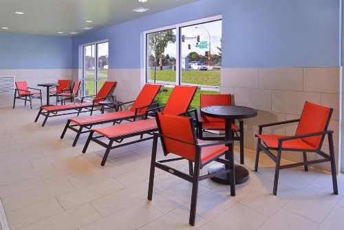Holiday Inn Express & Suites - Mall of America - MSP Airport an IHG Hotel - image 38