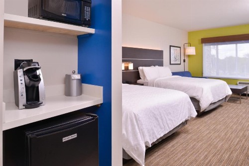 Holiday Inn Express & Suites - Mall of America - MSP Airport an IHG Hotel - image 47
