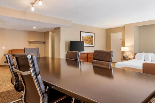 Comfort Inn MSP Airport - Mall of America - image 18