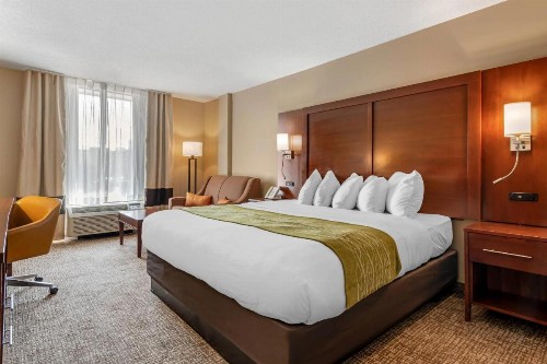 Comfort Inn MSP Airport - Mall of America - image 21
