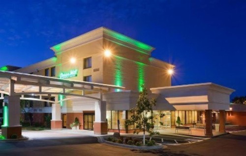 Holiday Inn Bloomington Airport an IHG Hotel - image 15