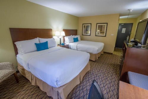 Holiday Inn Bloomington Airport an IHG Hotel - image 20