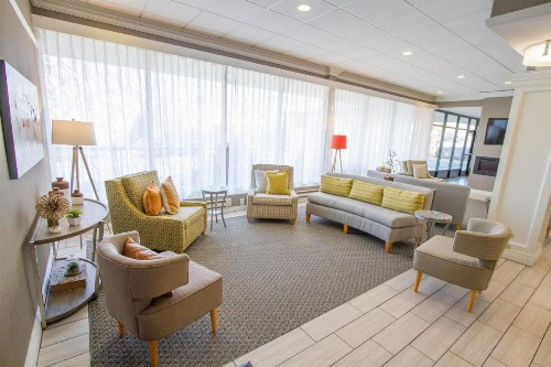 Holiday Inn Bloomington Airport an IHG Hotel - image 8