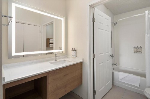 Staybridge Suites Minneapolis-Bloomington an IHG Hotel - image 24
