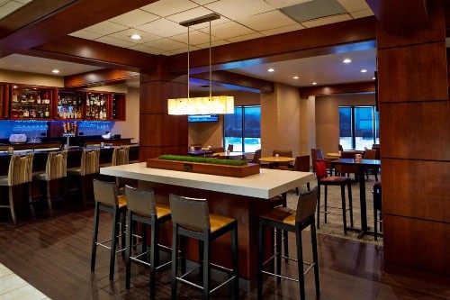 Courtyard by Marriott Bloomington Mall of America - image 20