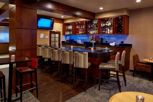 Courtyard by Marriott Bloomington Mall of America - image 23