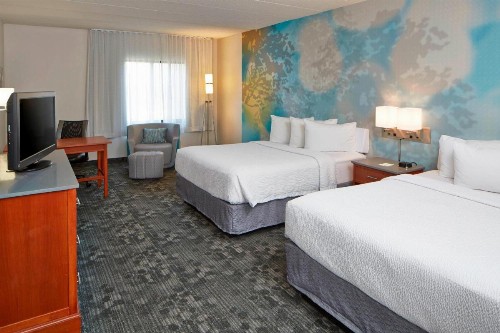 Courtyard by Marriott Bloomington Mall of America - image 7